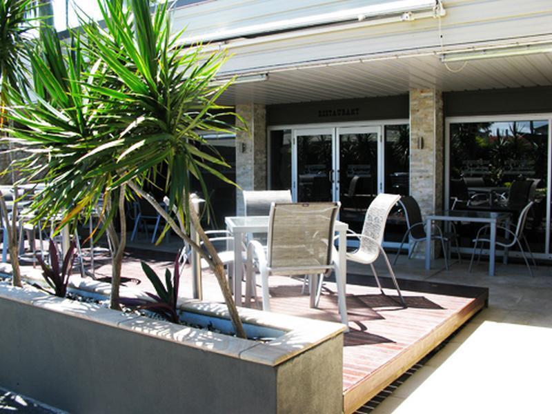 Country Plaza Motor Inn Mackay Εξωτερικό φωτογραφία